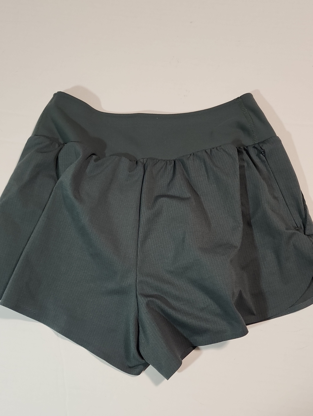 UNI QLO Ultra Stretch Active Running Shorts DARK GREEN - Picture 3 of 8
